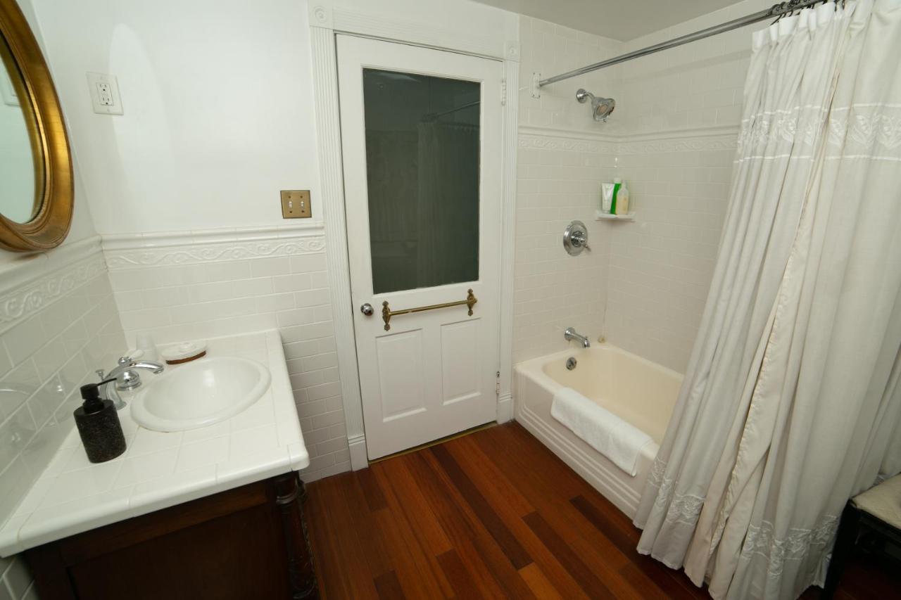 Faunbrook Bed & Breakfast (Adults Only) West Chester Chambre photo